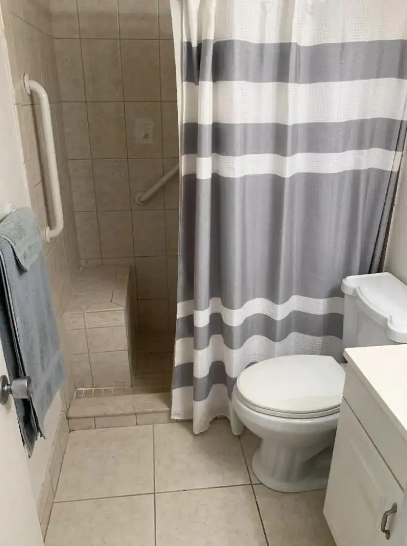 74 Sheffield D, West Palm Beach FL 33417 photo 3