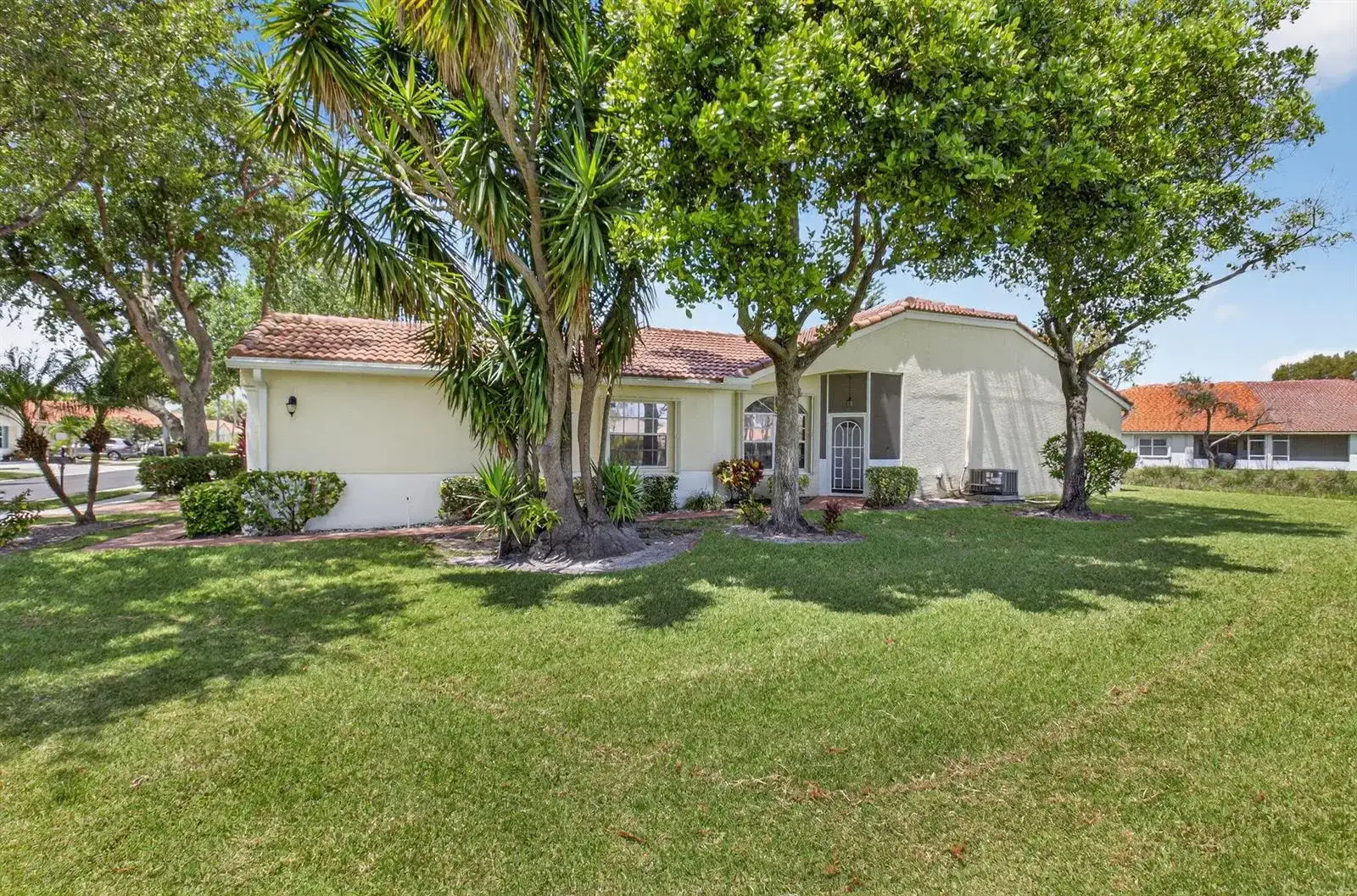 6171 Floral Lakes Drive, Delray Beach FL 33484 photo 3