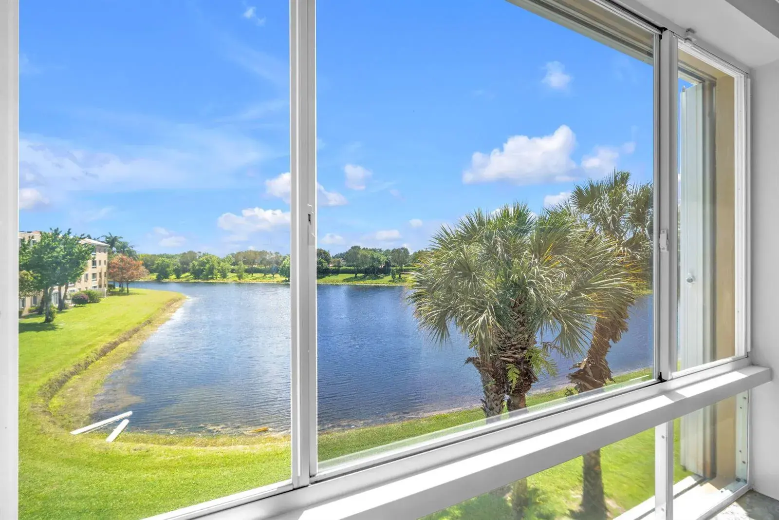 5842 Crystal Shores Drive # 302, Boynton Beach FL 33437