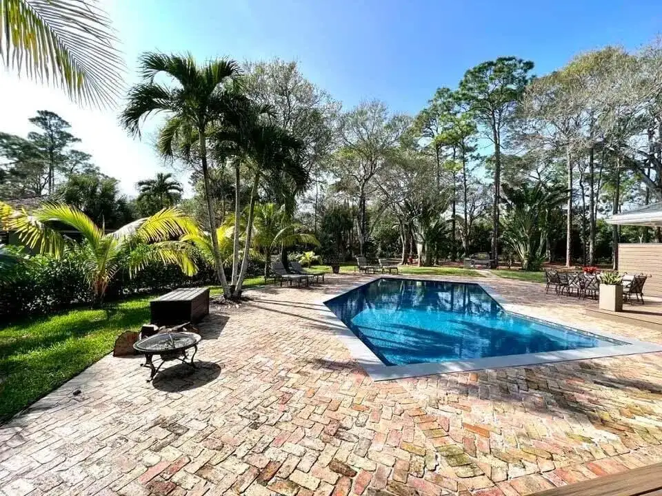 14256 Greentree Trail, Wellington FL 33414 photo 2