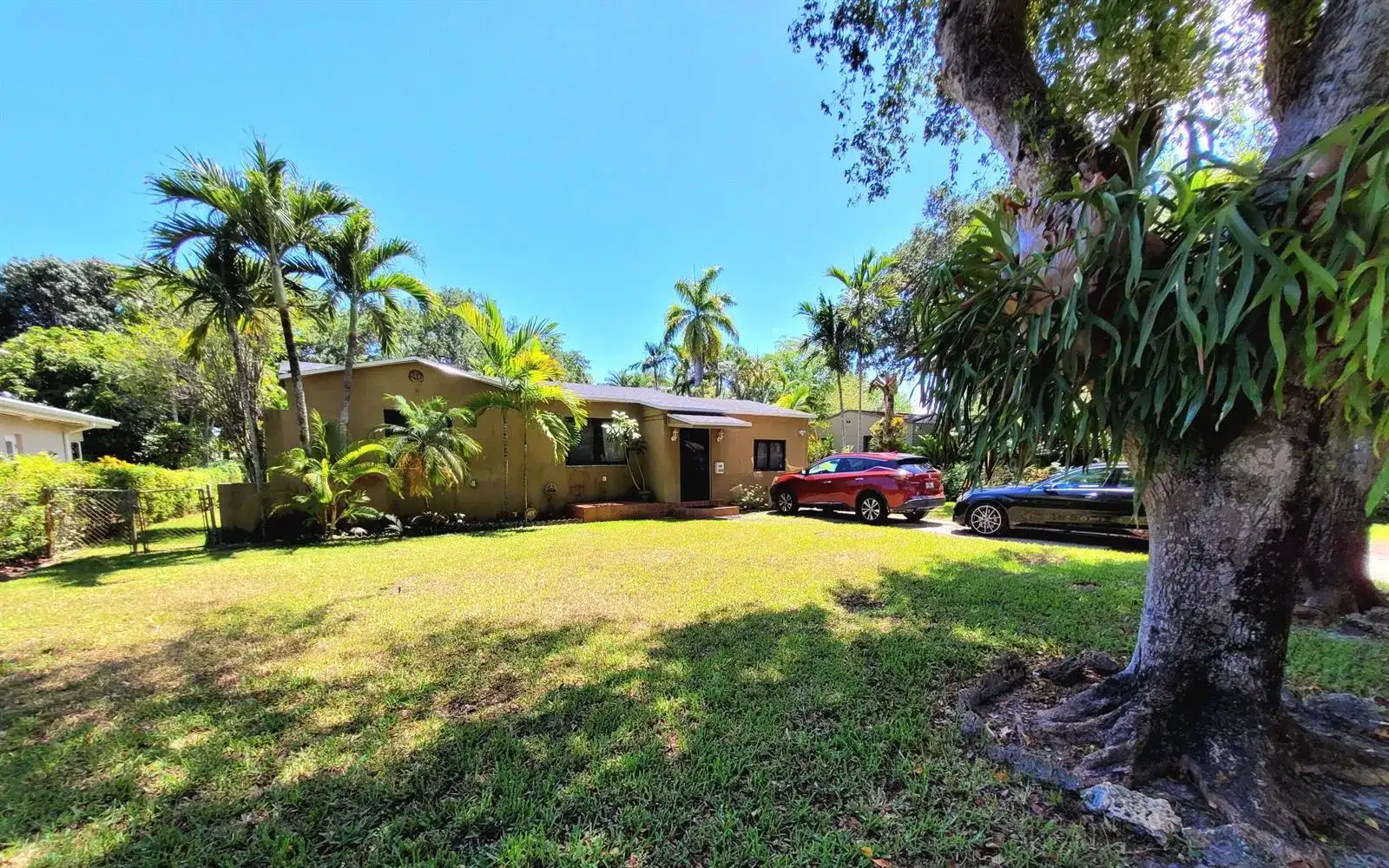 1060 NE 122nd Street, North Miami FL 33161