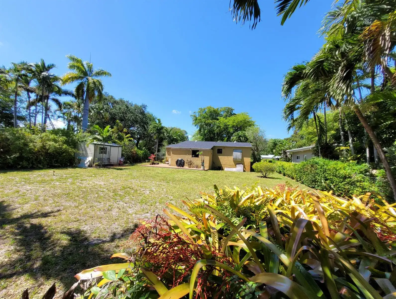1060 NE 122nd Street, North Miami FL 33161 photo 3