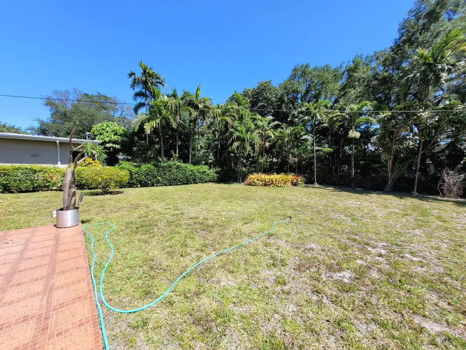 1060 NE 122nd Street, North Miami FL 33161 photo 5