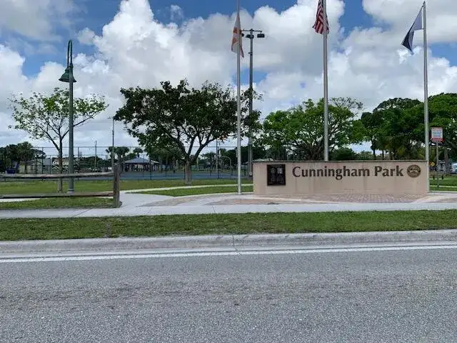 2840 Avenue S, West Palm Beach FL 33404 photo 2