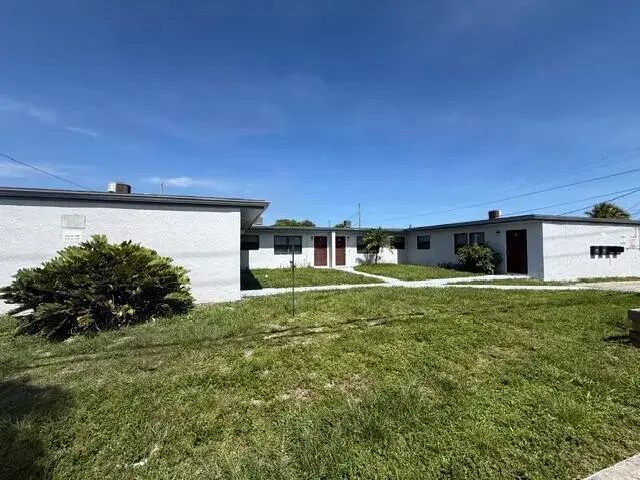 2840 Avenue S, West Palm Beach FL 33404