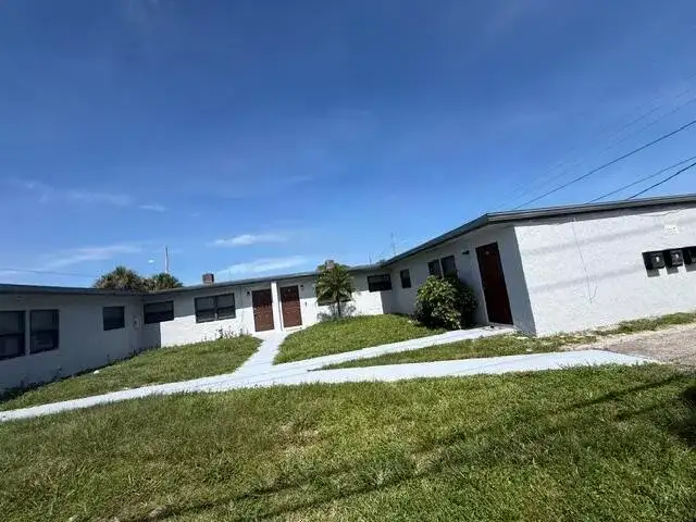 2840 Avenue S, West Palm Beach FL 33404 photo 4