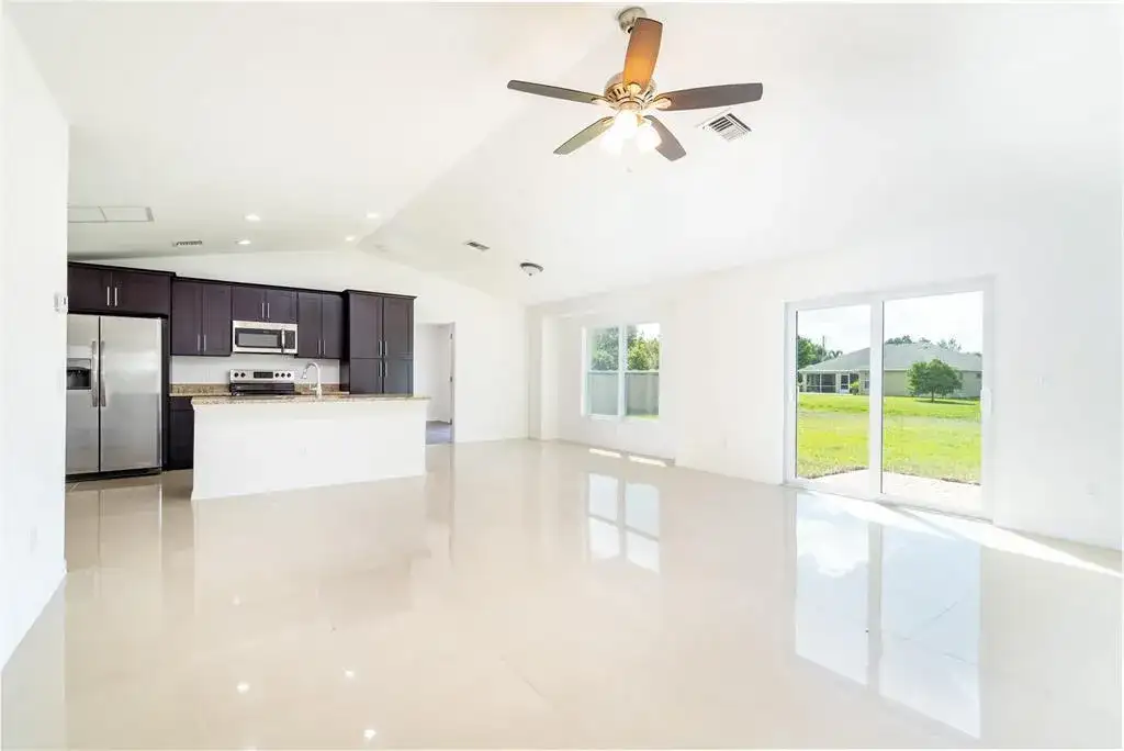 986 SW Romaine Lane, Port St. Lucie FL 34953 photo 4