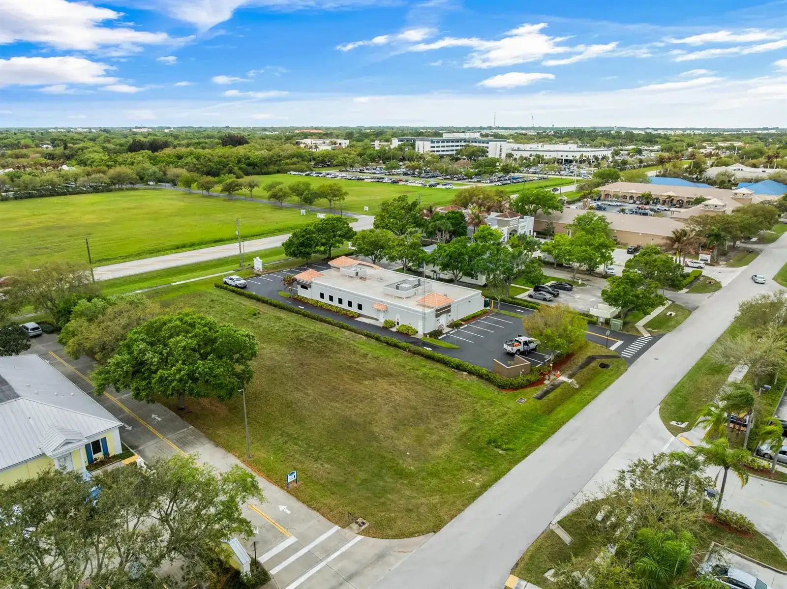 845 37th Place, Vero Beach FL 32960 photo 4
