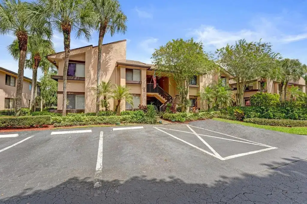 2210 SW 92nd Terrace # 2702, Davie FL 33324 photo 3