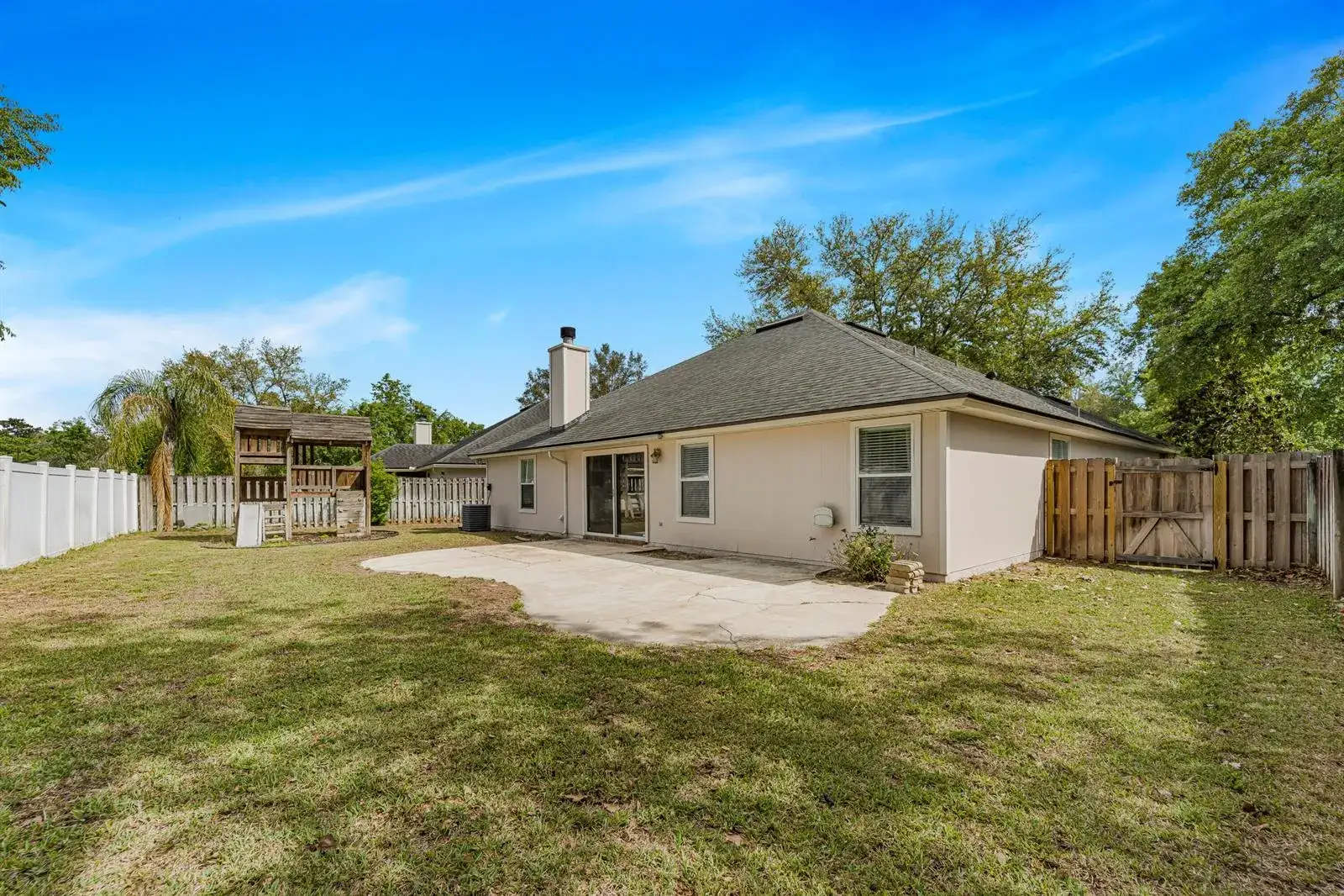 908 W Doty Branch Lane, FL 32259 photo 4