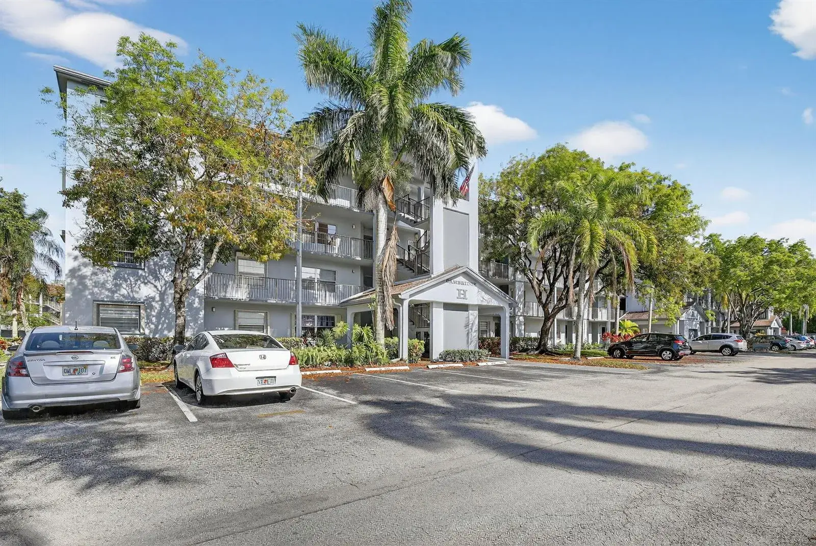 1401 SW 128th Terrace # 212h, Pembroke Pines FL 33027
