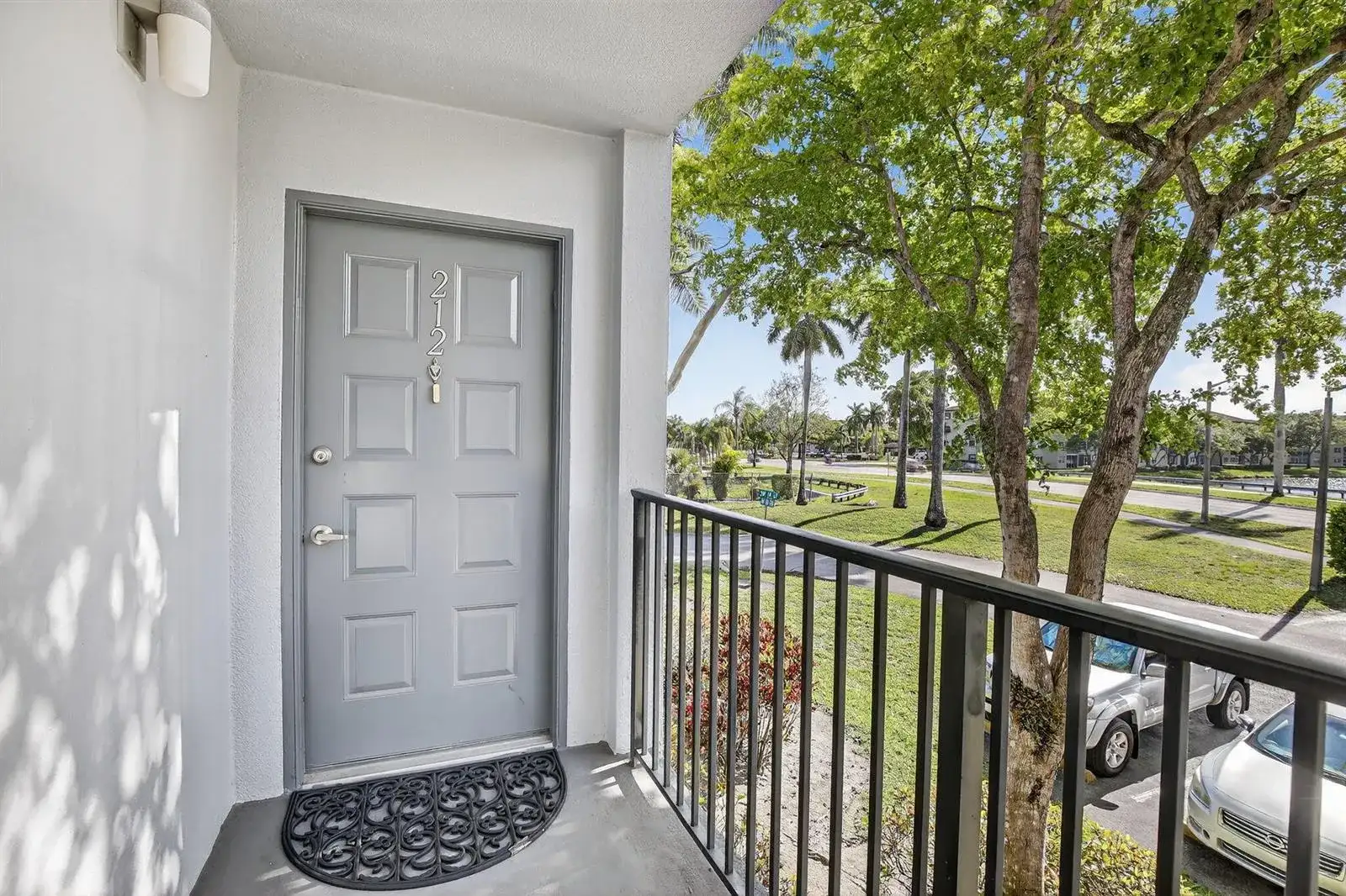 1401 SW 128th Terrace # 212h, Pembroke Pines FL 33027 photo 4
