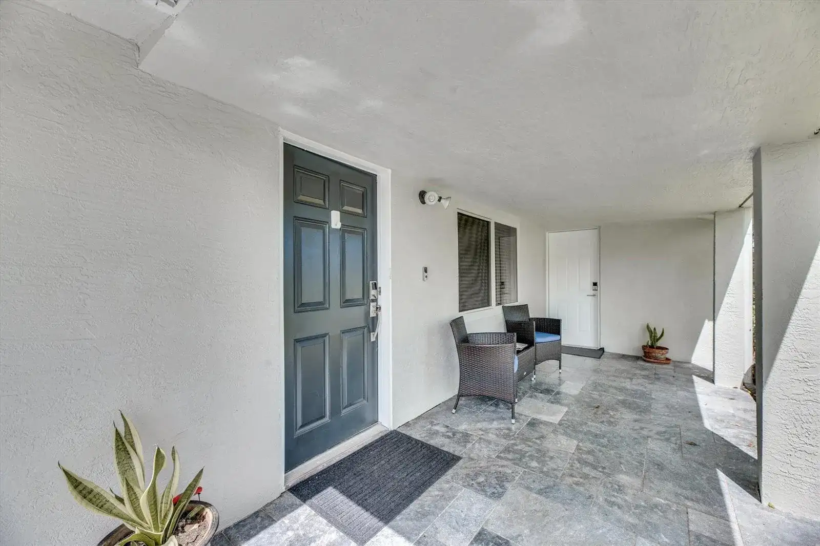 2633 NE 3rd Avenue, Wilton Manors FL 33334 photo 3
