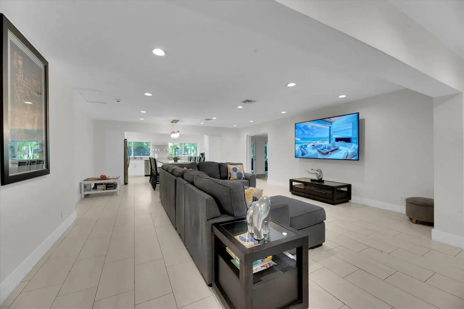 2633 NE 3rd Avenue, Wilton Manors FL 33334 photo 4