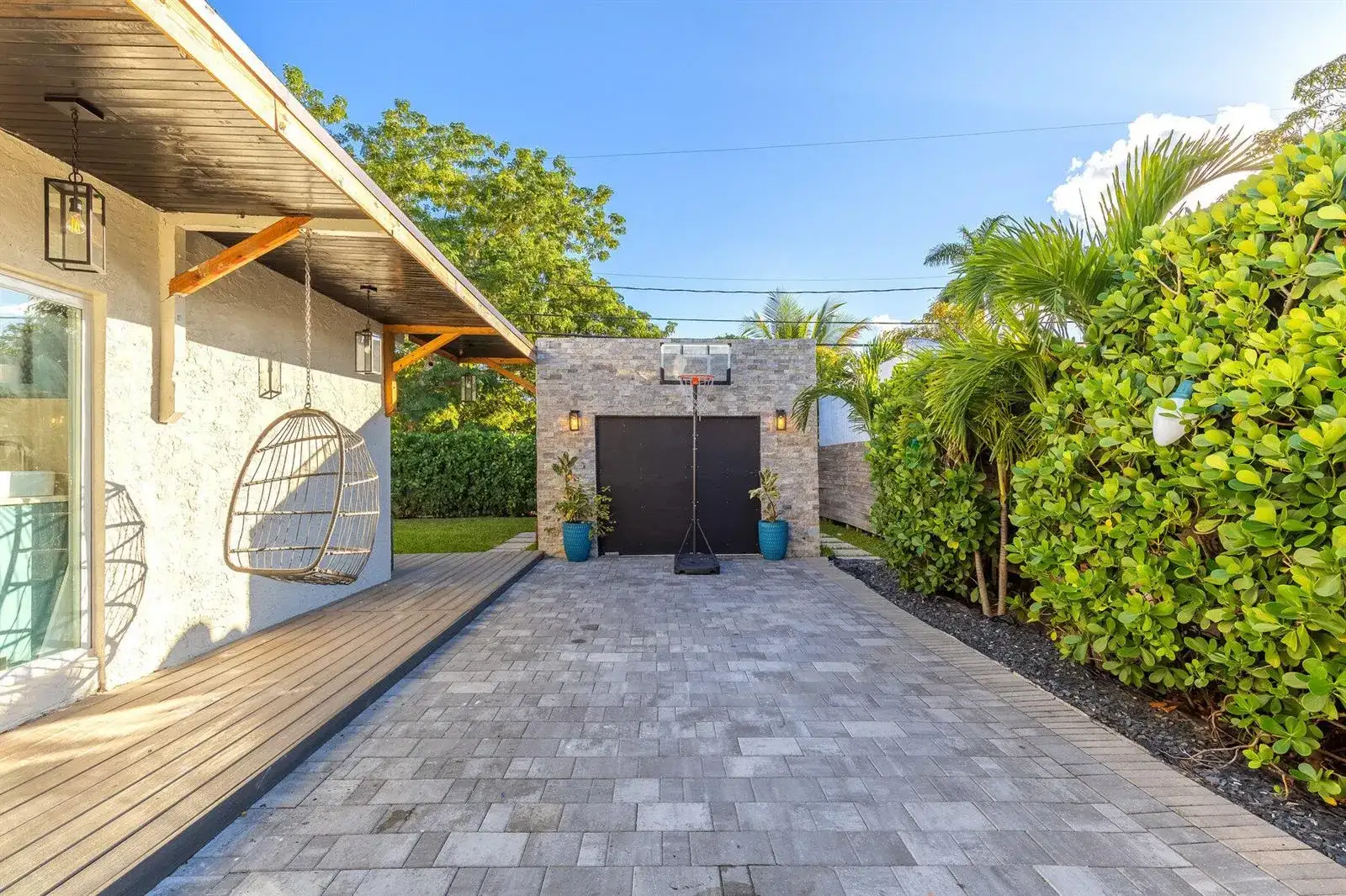 726 Lytle Street, West Palm Beach FL 33405 photo 3