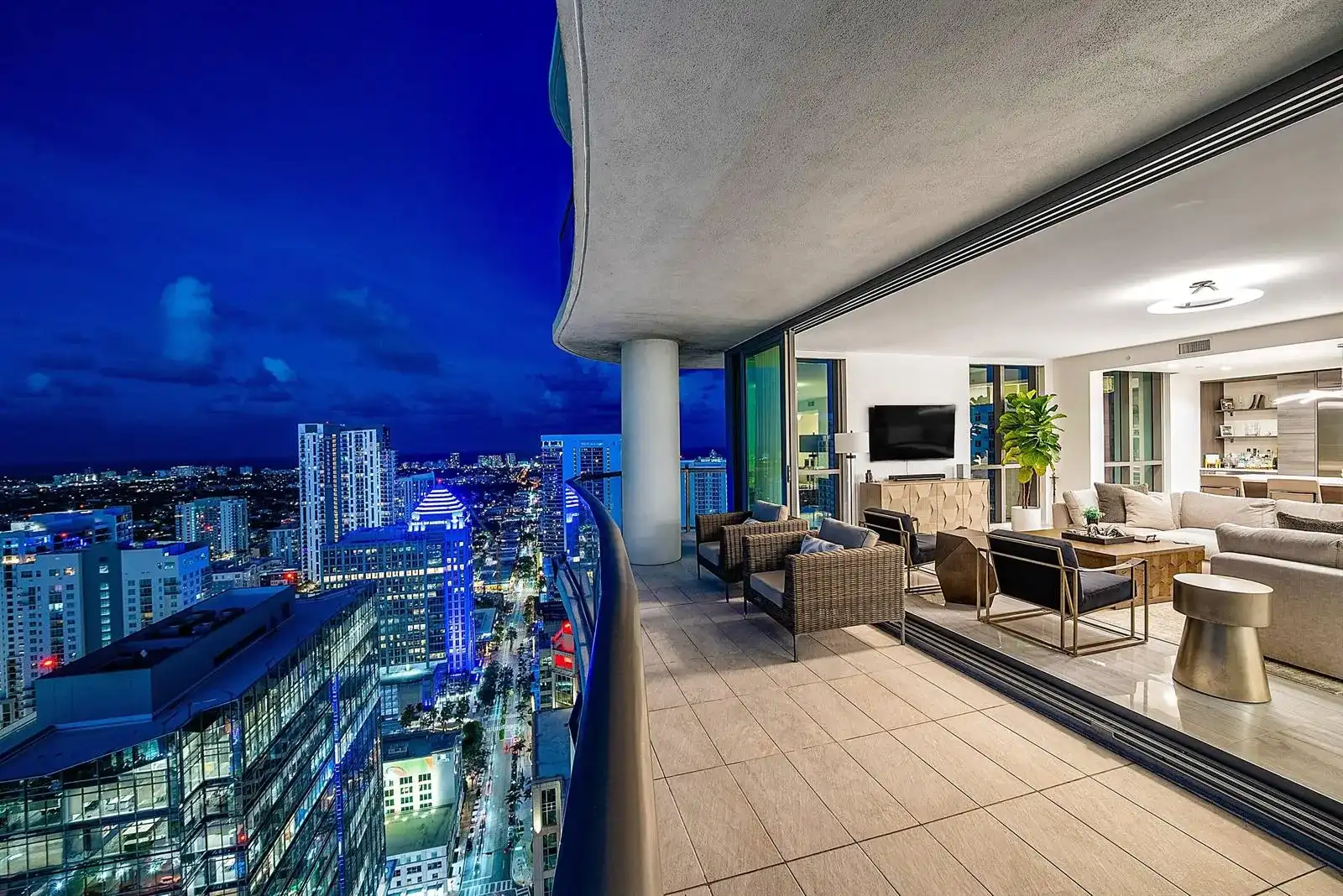 100 E Las Olas Boulevard # 4301, Fort Lauderdale FL 33301