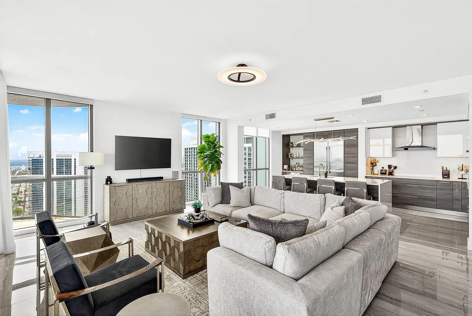 100 E Las Olas Boulevard # 4301, Fort Lauderdale FL 33301