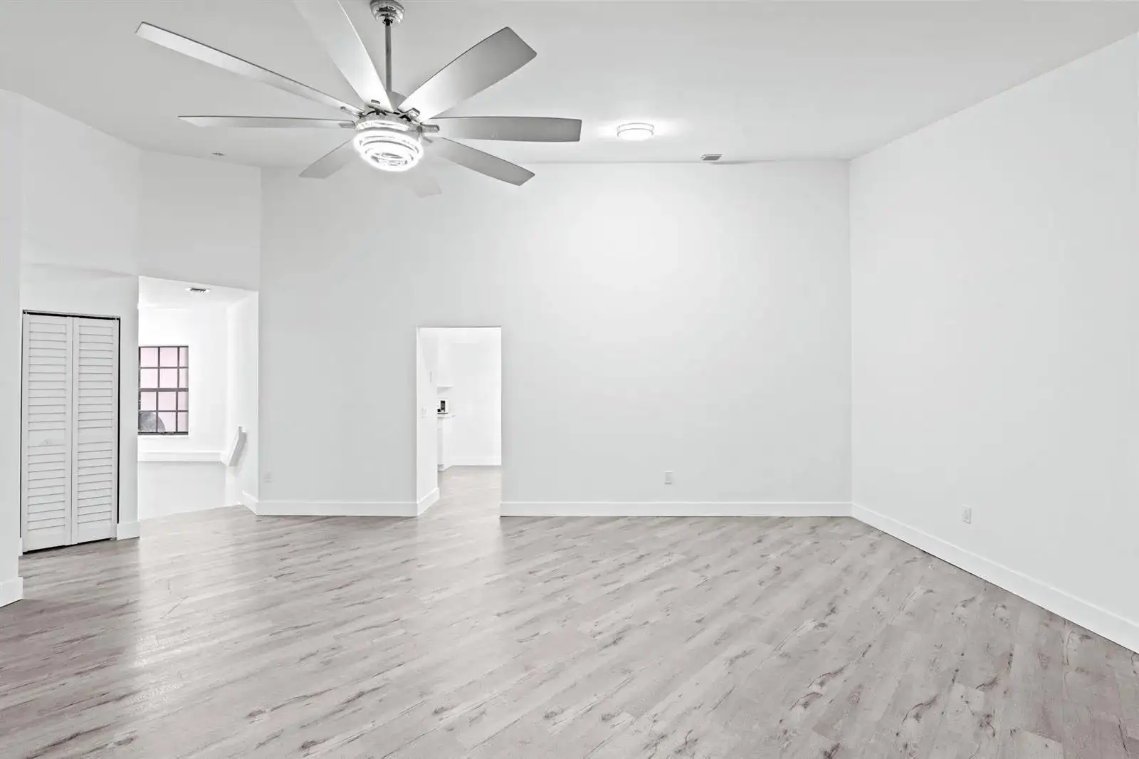 5131 Europa Drive # I, Boynton Beach FL 33437 photo 2