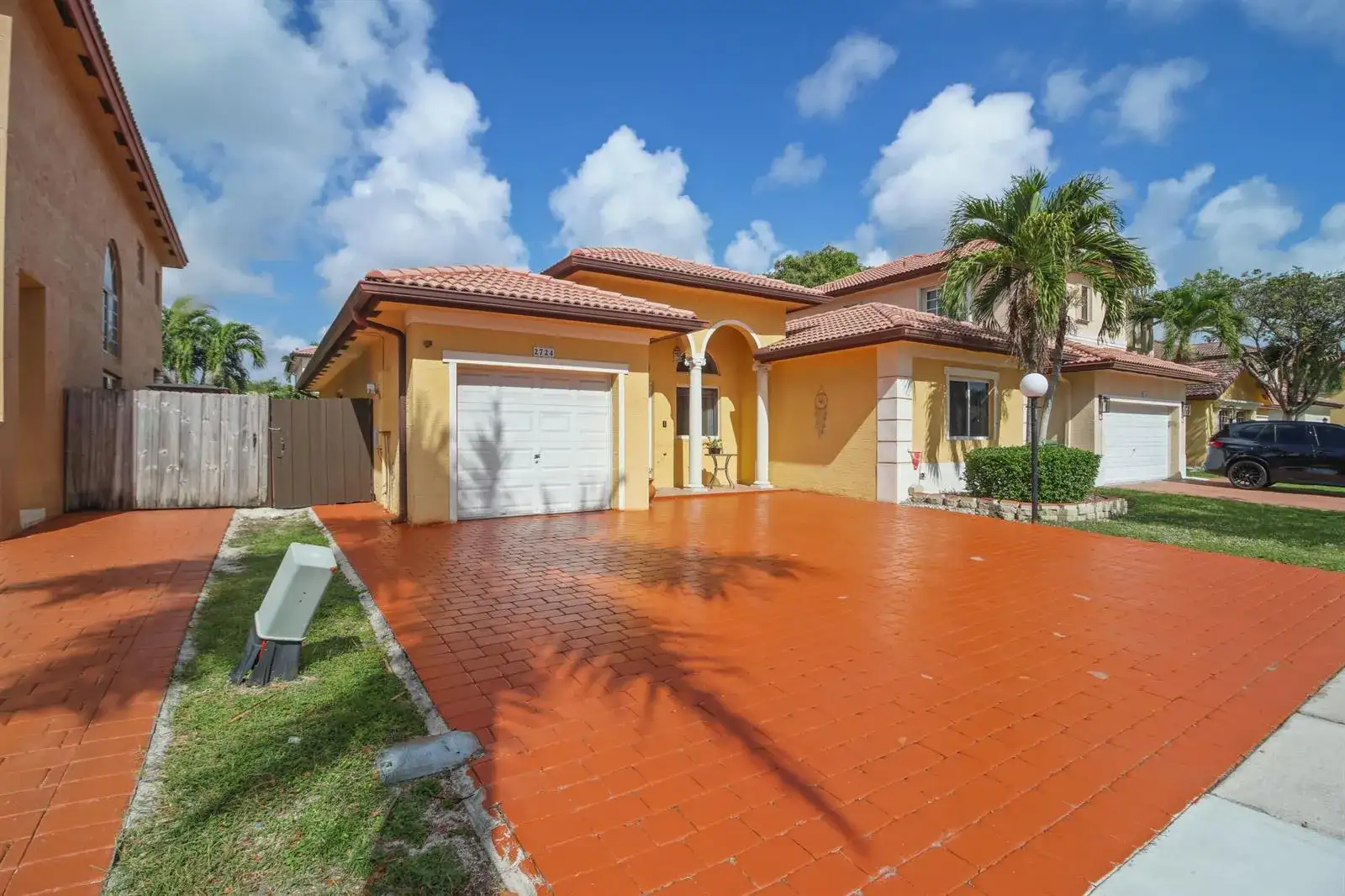 2724 NE 42nd Avenue, Homestead FL 33033 photo 3