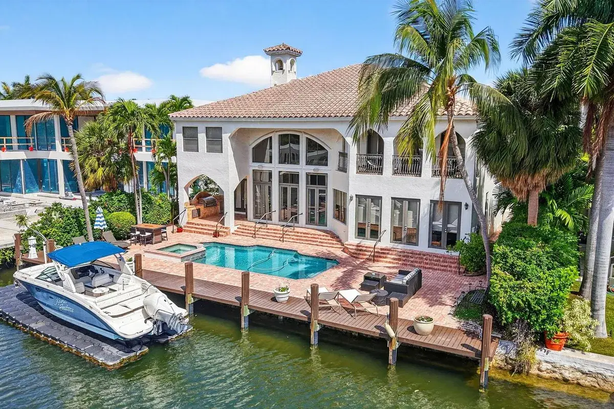 2406 Barcelona Drive, Fort Lauderdale FL 33301
