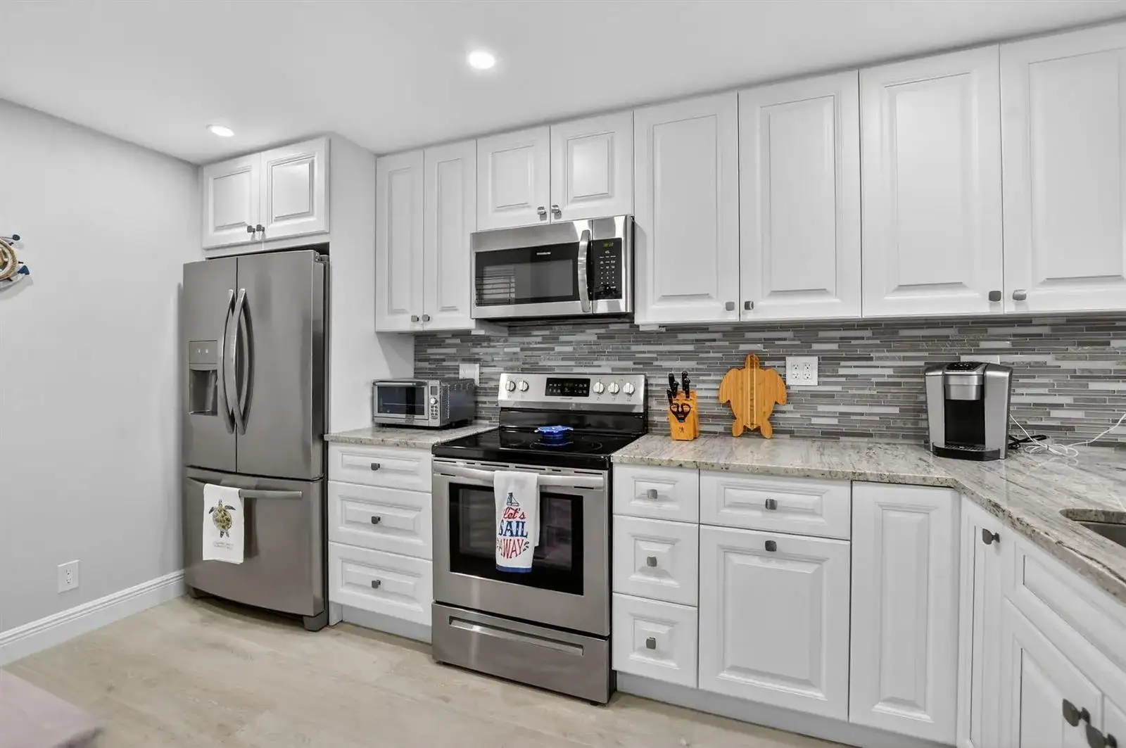 6 Royal Palm Way # 409, Boca Raton FL 33432 photo 4
