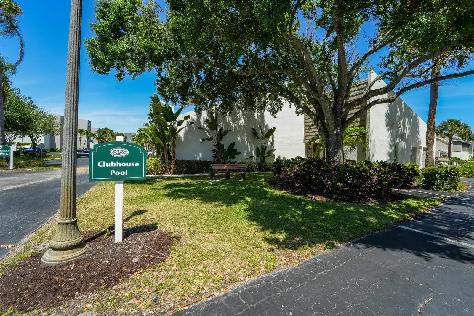 1605 S Us Highway 1, Jupiter FL 33477 photo 3