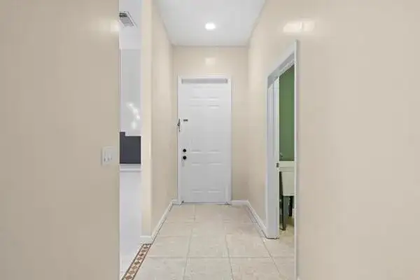 808 SW Munjack Circle, Port St. Lucie FL 34986 photo 4