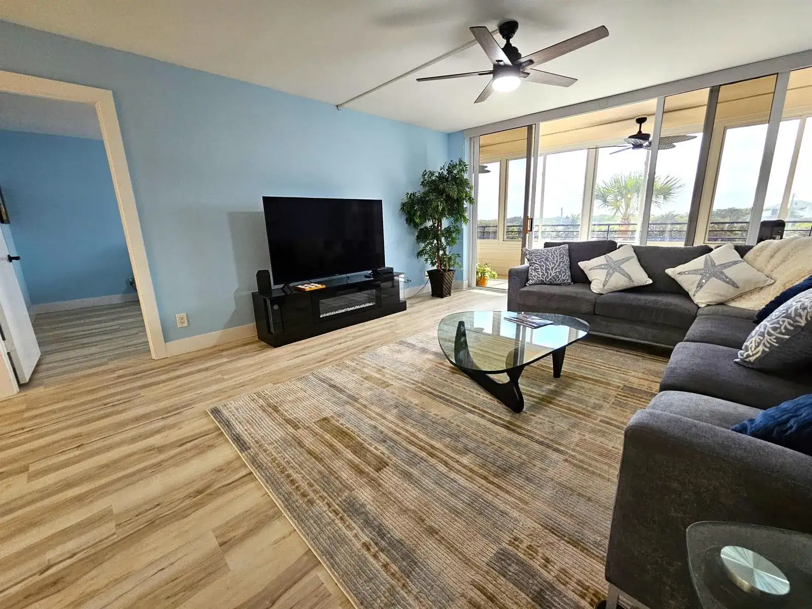 1357 NE Ocean Boulevard # 312, Stuart FL 34996 photo 2