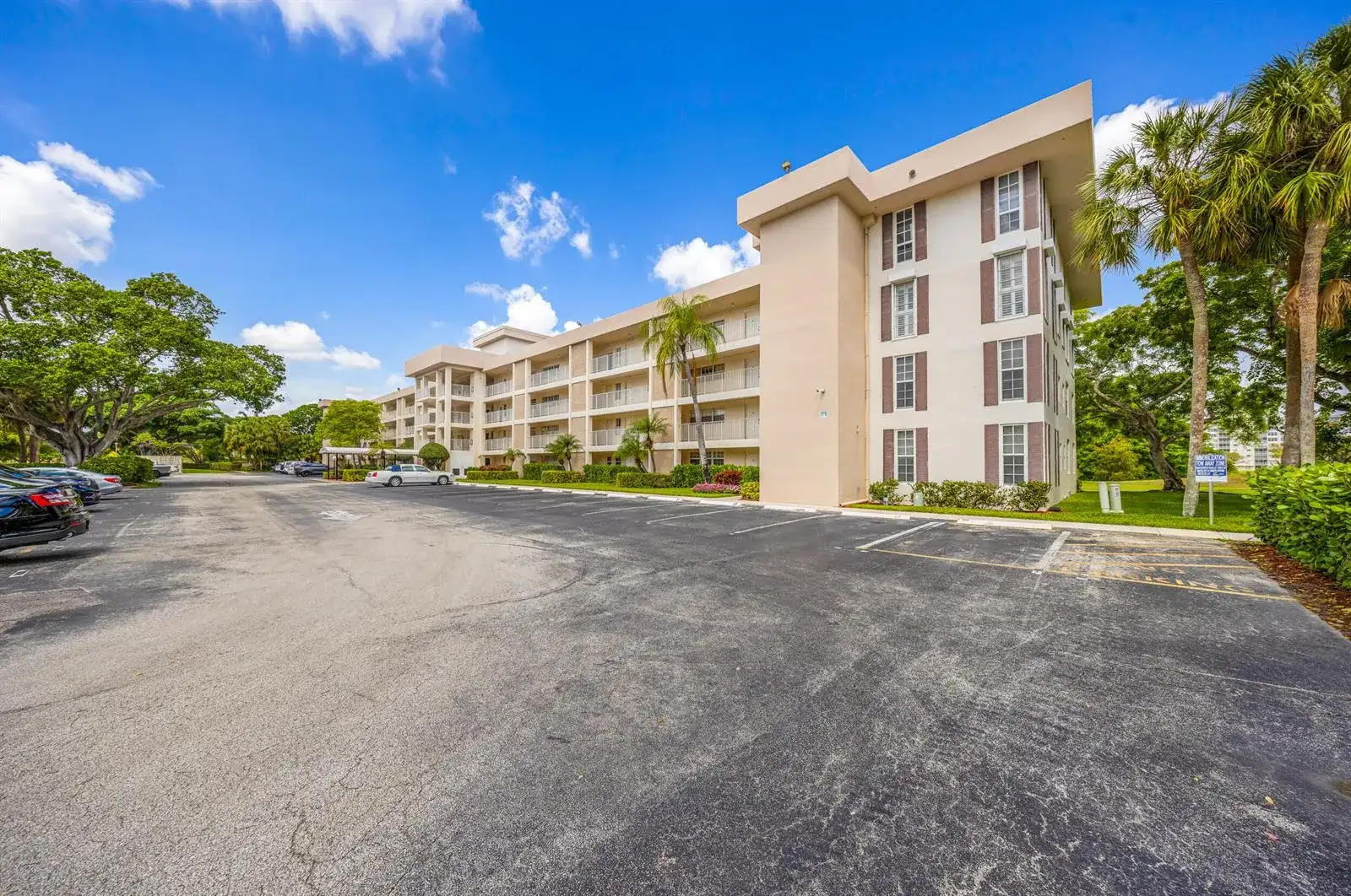 3151 S Palm Aire Drive # 407, Pompano Beach FL 33069 photo 2