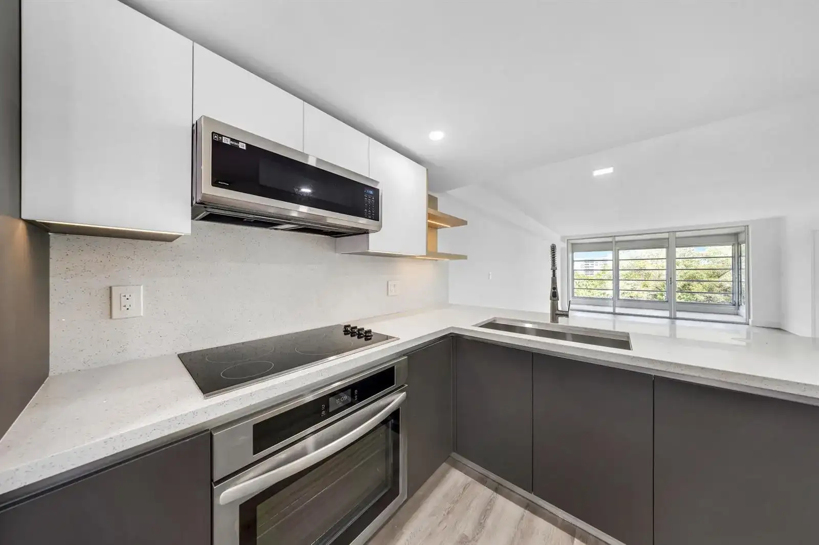 3151 S Palm Aire Drive # 407, Pompano Beach FL 33069 photo 4