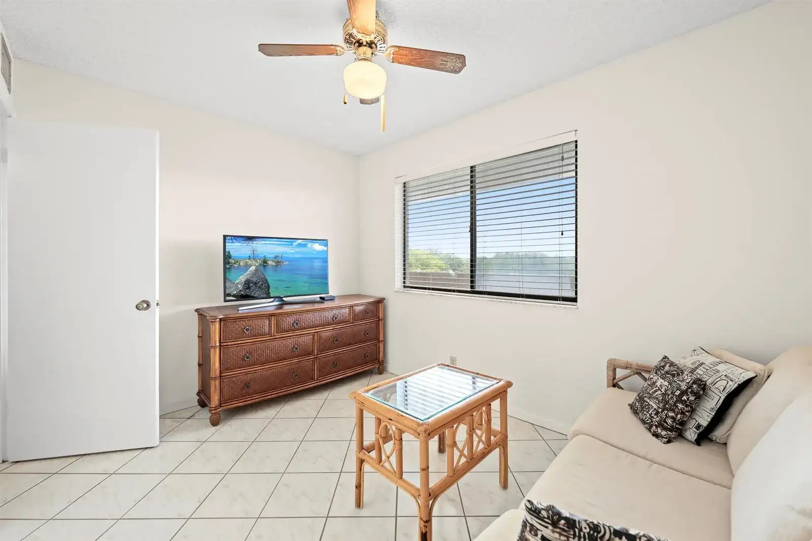 3154 Via Poinciana # 412, FL 33467 photo 5