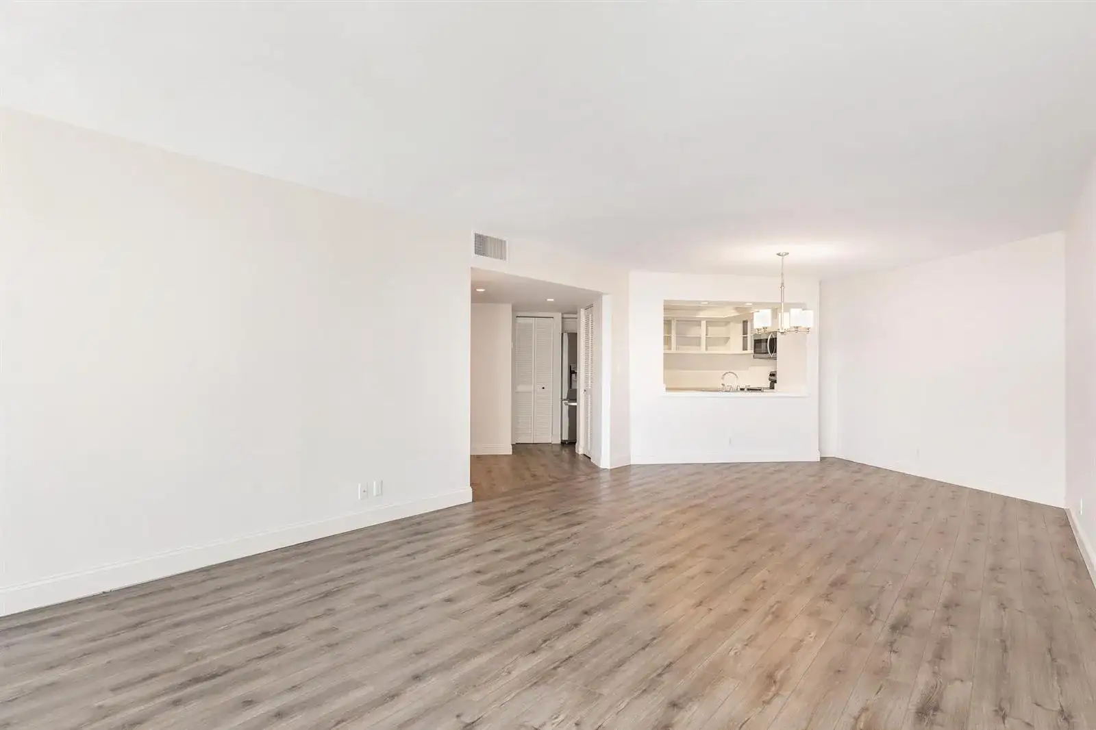 3701 S Flagler Drive # B303, West Palm Beach FL 33405 photo 5