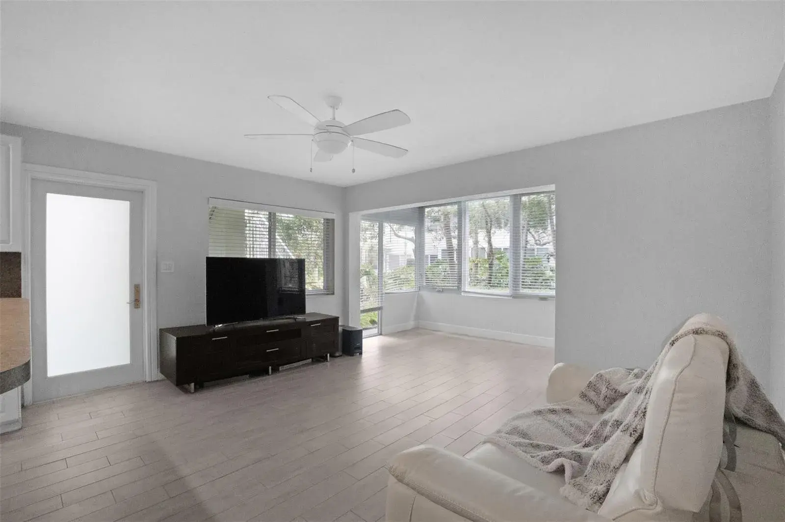 1000 SE 4th Street # 127, Fort Lauderdale FL 33301