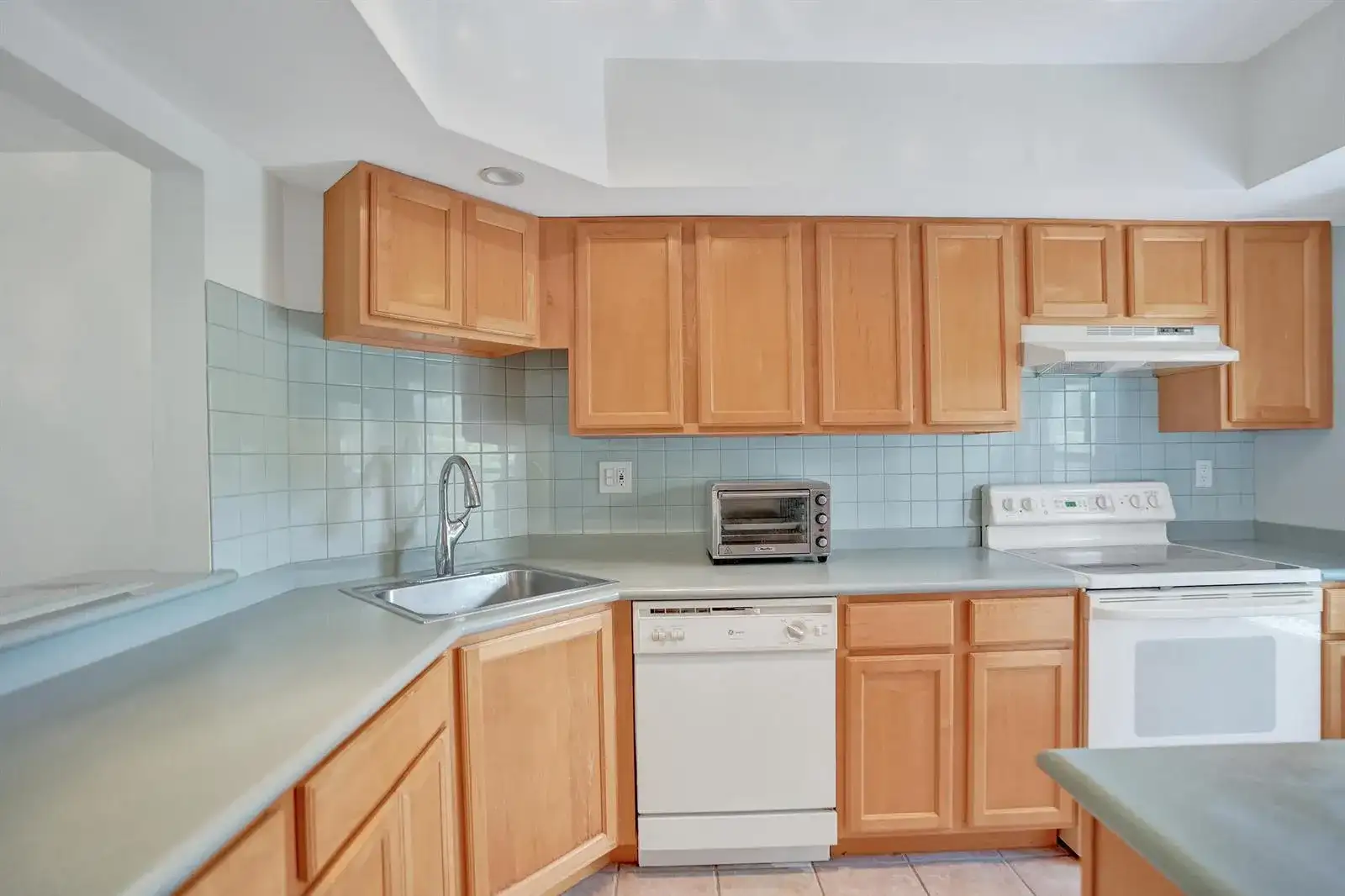 900 SW 12th Street # 100, Fort Lauderdale FL 33315 photo 3