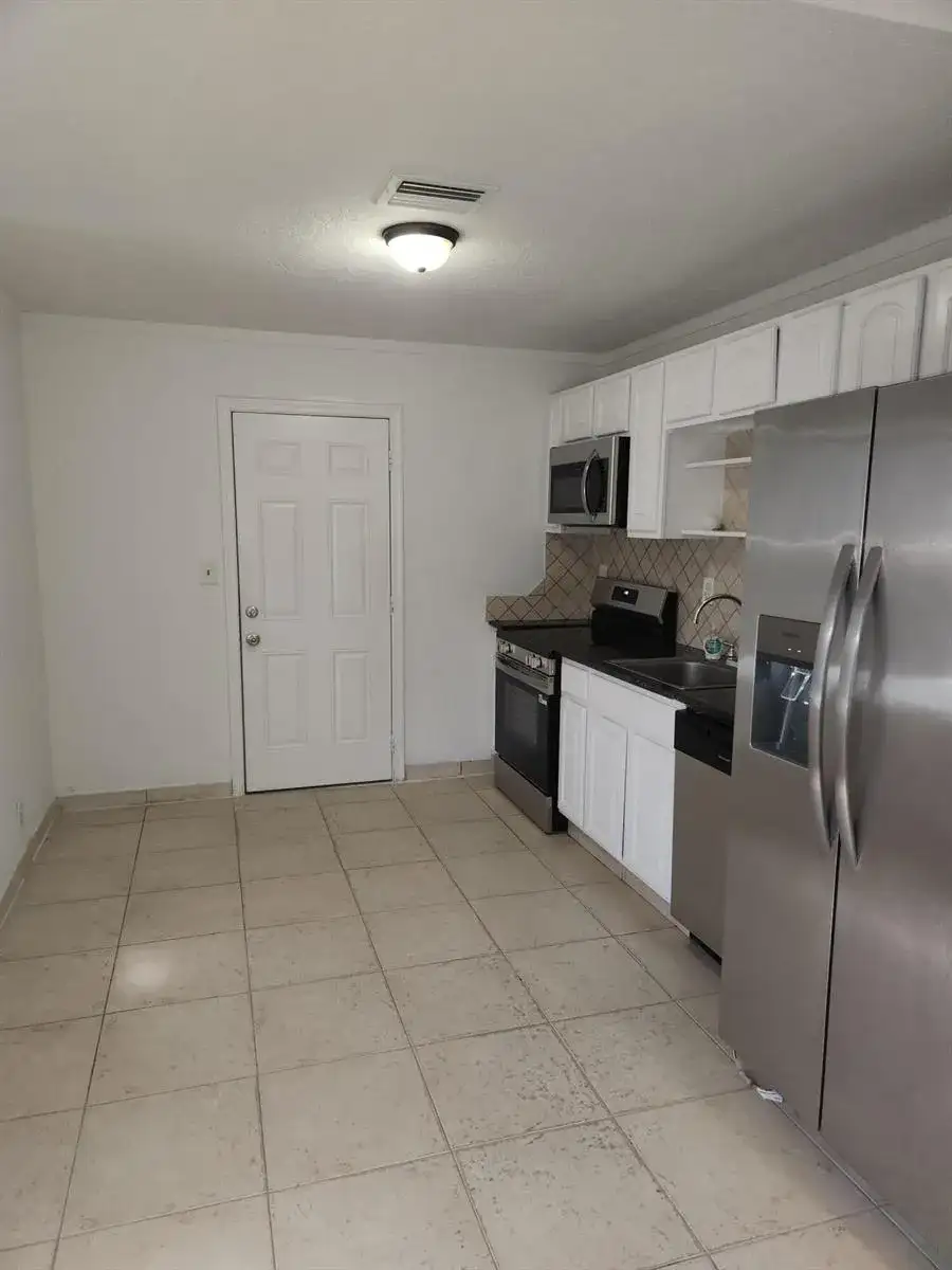 210 NW 13th Avenue, Delray Beach FL 33444 photo 3