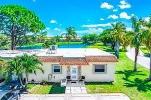 435 SW Natura Avenue # A, Deerfield Beach FL 33441 photo 4