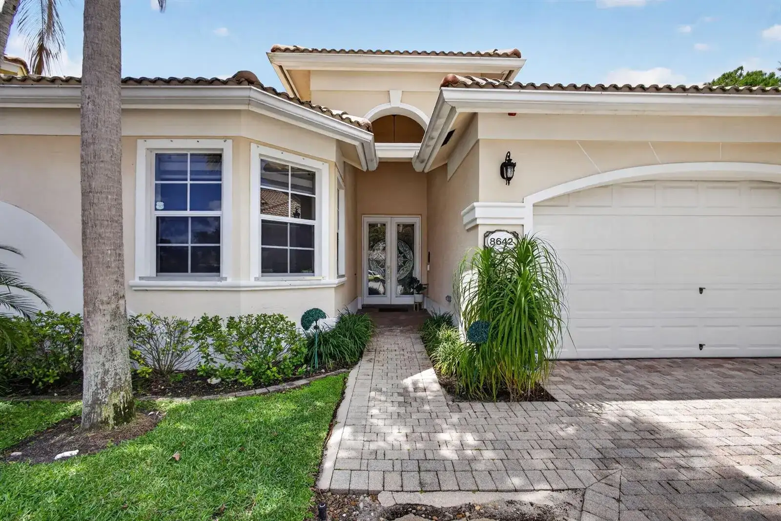 8642 Plum Cay, Royal Palm Beach FL 33411 photo 3