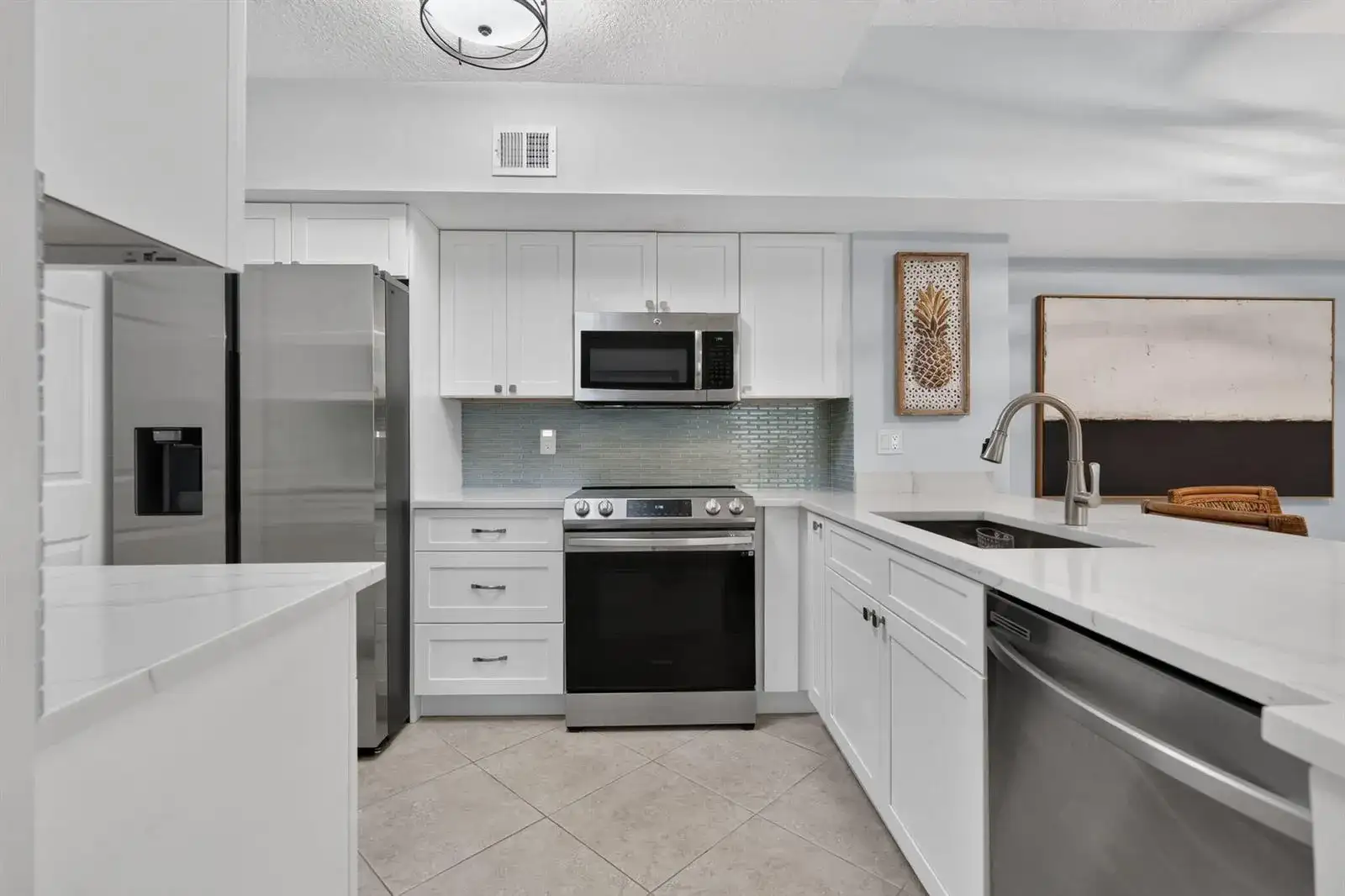 236 Village Boulevard, Tequesta FL 33469 photo 4
