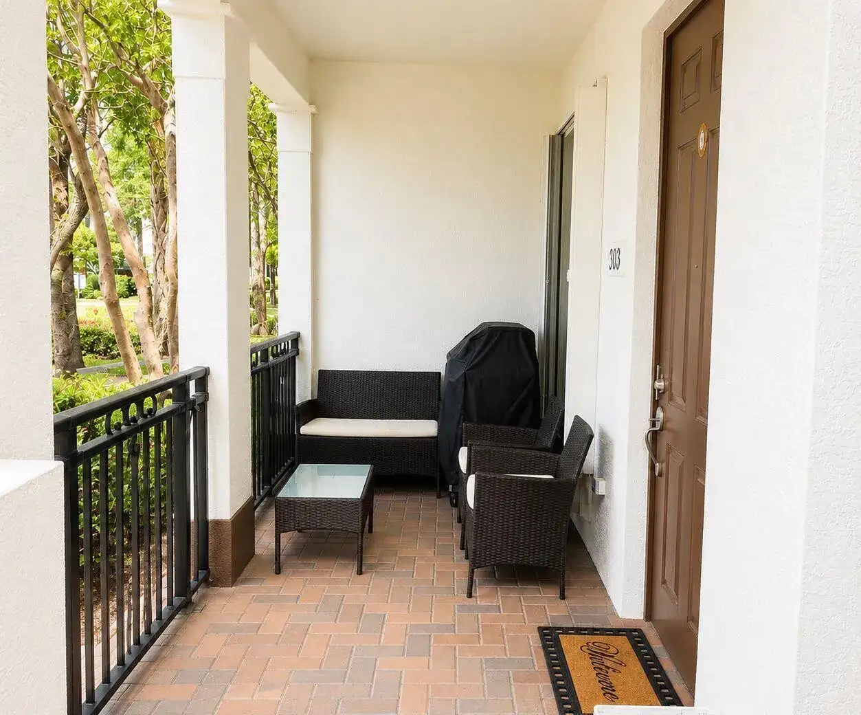 4720 Mimosa Place # 909, Coconut Creek FL 33073 photo 3