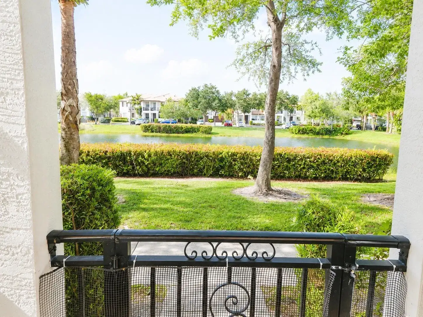 4720 Mimosa Place # 909, Coconut Creek FL 33073 photo 4