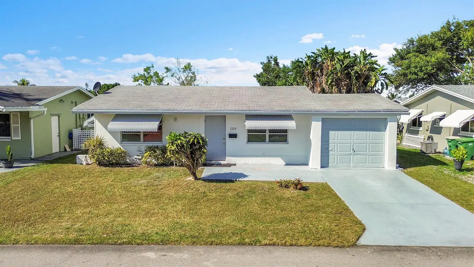 2 bedroom 1 bath Residential for sale at 5309 NW 49th Avenue, Tamarac FL 33319