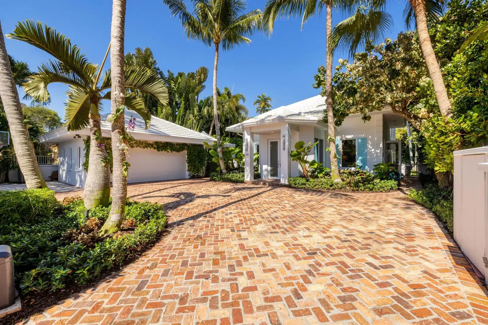121 Seville Road, West Palm Beach FL 33405 photo 3