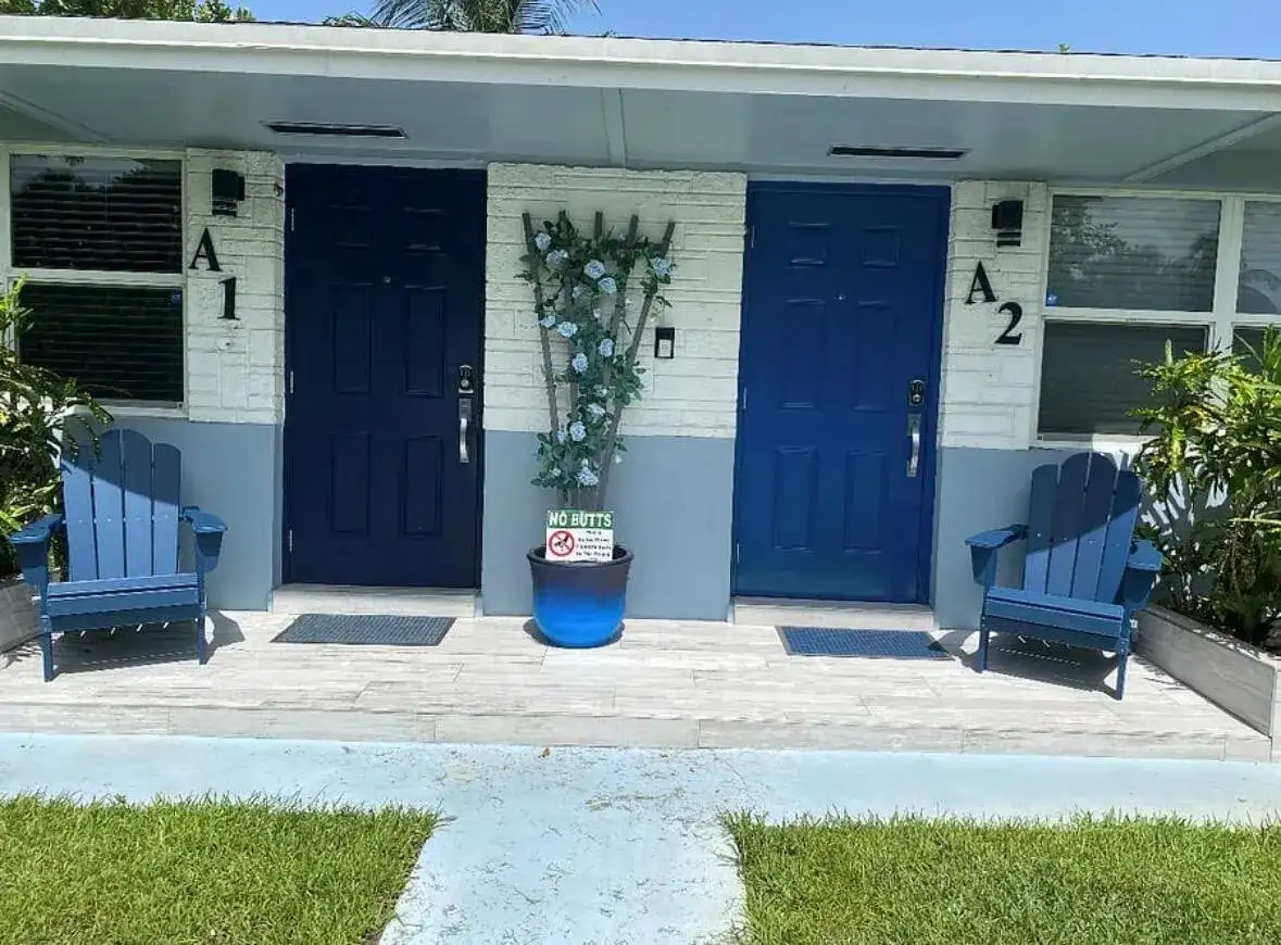 136 Akron Street # B2, FL 33461 photo 2