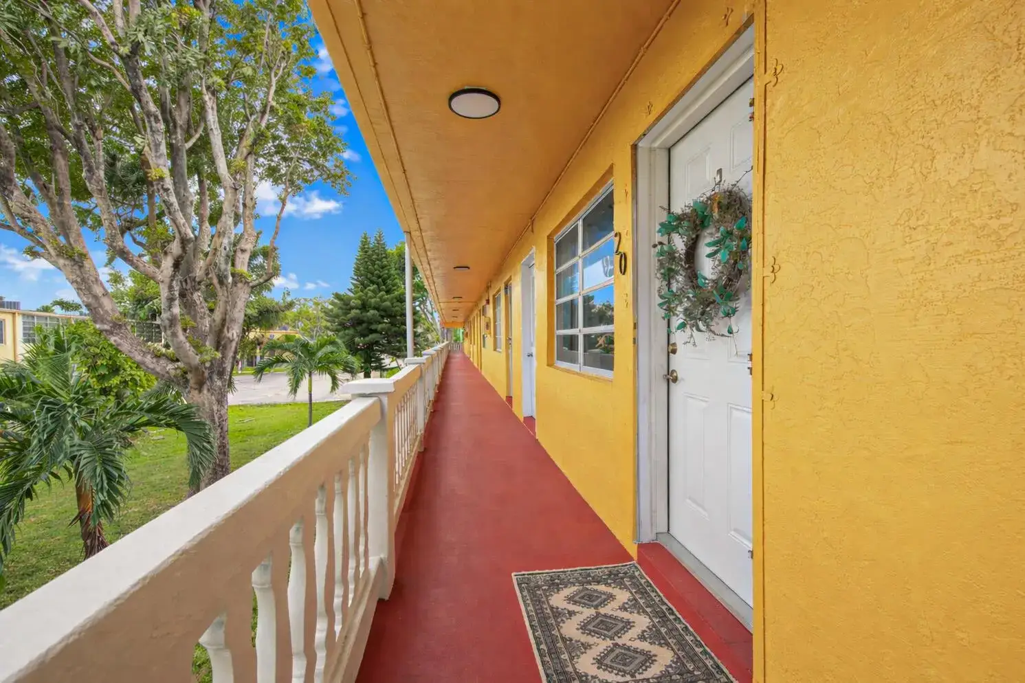 115 NE 202nd Terrace # M20, Miami Gardens FL 33179