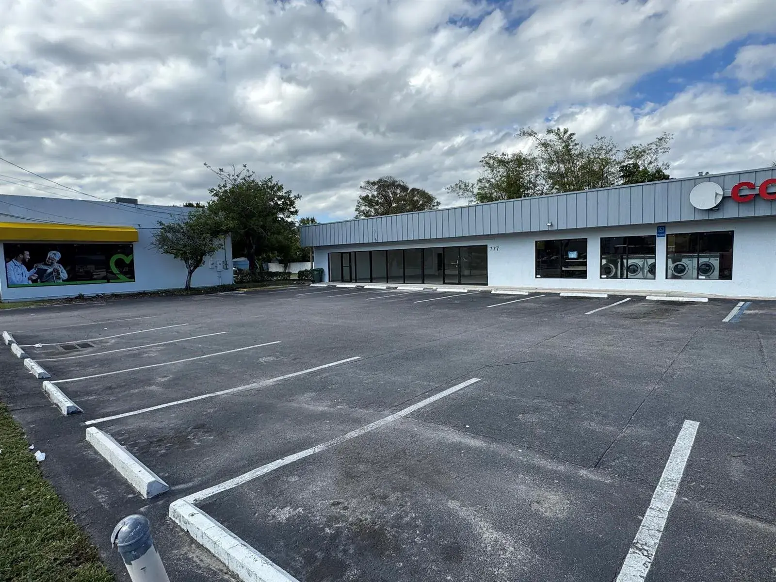 777 E Oakland Park Boulevard, Oakland Park FL 33334