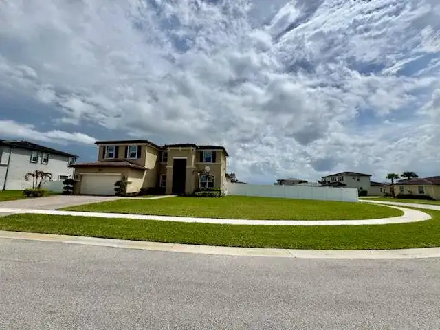 7401 NW Farnsworth Circle NW, Port St. Lucie FL 34987 photo 3