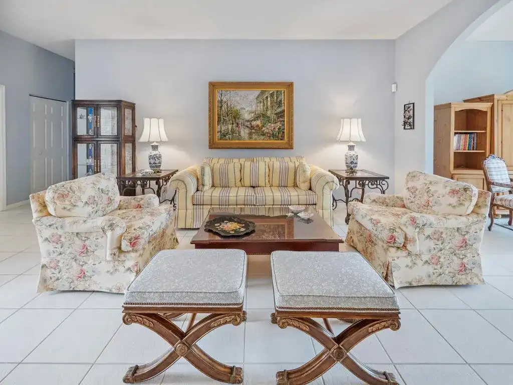 8501 Golden Cypress Court, Lake Worth FL 33467 photo 3