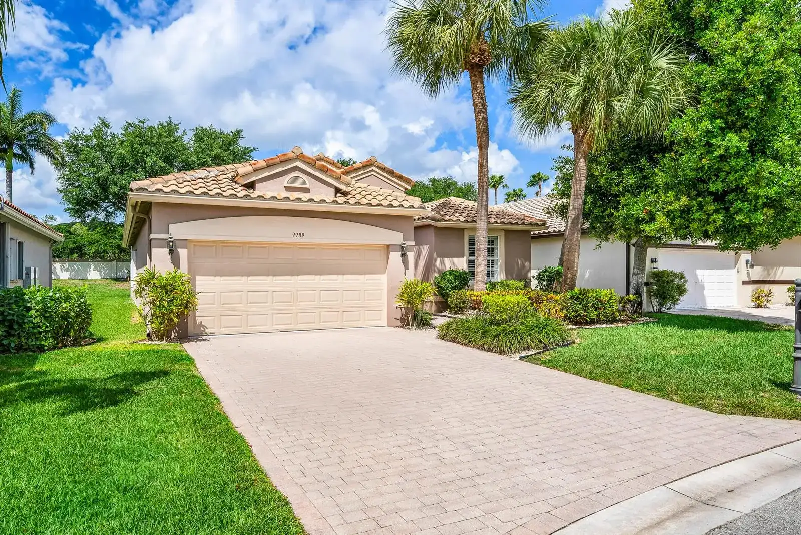 9989 Torino Drive, Lake Worth FL 33467