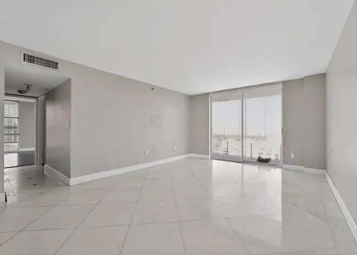 6061 Collins Avenue # 23a, Miami Beach FL 33140 photo 4