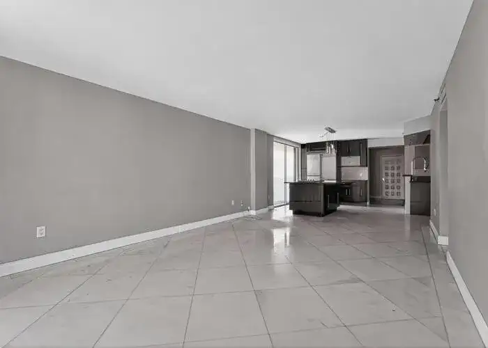 6061 Collins Avenue # 23a, Miami Beach FL 33140 photo 5